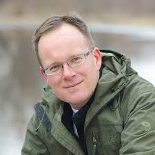 50 Birds: Adventures in Backyard Birding