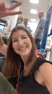 1st in line at check in! I will make it home....although only 50% sure that  my flight will actually leave miami tonight 😅