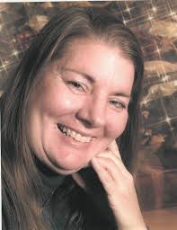 Ginger Hain's Instagram, Twitter & Facebook