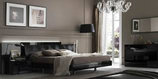 إليك طرق تنسيق ديكورات غرف نوم ليوم يبدأ وينتهي بشكل أنيق ومبهج