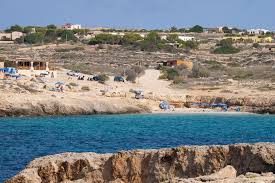 423 delle 594 offerte disponibili a lampedusa sono appartamenti vacanza e rappresentano quasi la metà del tipo di proprietà in questa destinazione. Lampedusa Affitti Case Vacanze Lampedusa