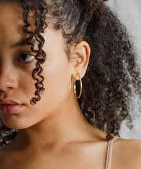 Naomi Hoops — GLDN