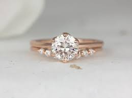 If gold in excess of 14 karats causes black or dark green marks on the skin, there is only one reason: Why Is My Rose Gold Ring Turning My Finger Black Love Promise Blog