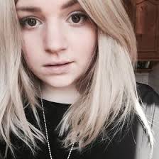 Laura Möller (moeller_laura)