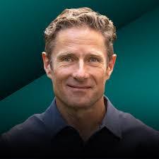 Tim Hacker's Instagram, Twitter & Facebook