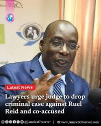 SO NOW SCHOOL AND OTHERS BUSINESS CAN REFFUSE YOU ENTRY BECAUSE YOU HAVE A  DREADLOCKS ?. CANT BELIEVE SUCH NONSENSE IN JAMAICA.