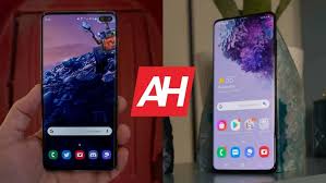 While the displays on the s10, s10 plus and s10 5g are curved, the panel on the s10e is flat. Phone Comparisons Samsung Galaxy S10 Vs Galaxy S20