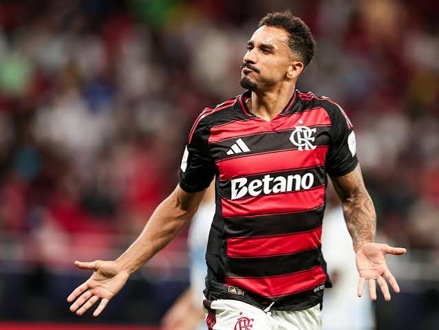 &Uacute;ltimo ano da carreira? Danilo sinaliza renova&ccedil;&atilde;o com o Flamengo at&eacute; 2027; veja detalhes - Portal Leo Dias