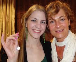 Crowd flocks to birdhouse auction to feather Project Return's nest