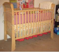 Sleigh bed bedroom sets : Delta Martine Sleigh Crib Stabilizer Bar