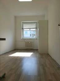 Die wik gehört zu den beliebtesten stadtteilen in kiel, das spiegelt sich nicht nur in den hohen mieten wieder, sondern auch in fehlenden wohnungsangeboten und steigenden preisen für kaufimmobilien. Wik Mietwohnung In Kiel Ebay Kleinanzeigen