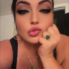 My friends will definitely vouch for this.. I give no fawks…..😂😂