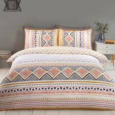 The polyester comforter set includes one or two shams (based on the size of bed). Navajo Tribal Duvet And Pillow Case Set