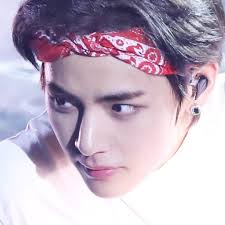 Bts Bangtan Sonyeondan Kim Taehyung Tae V Taetae Cgv 181002 Bts Love Yourself Tour Chicago United Center Usa D How To Color Eyebrows Taehyung Bts Taehyung