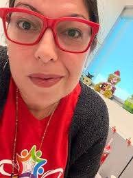 Looking for international mail penpals