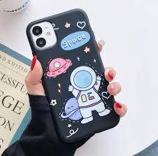 Huawei, hiç şüphesiz son zamanlarda akıllı telefon piyasasının adından en çok söz ettiren markası. Husa Telefon Huawei P20 Pro Astronaut Si Ozn