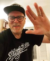 Happy birthday to ROBIN GUTHRIE (COCTEAU TWINS) ! 🎂