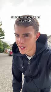 Gracie Downing's Instagram, Twitter & Facebook