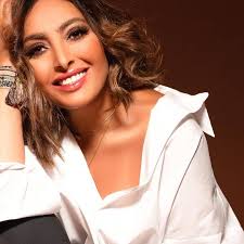 ضورها يأسر القلوب الملكة فاطمة الصفي روان بن حسين حليمه بولند شهد الياسين هنادي الكندري شيلاء سبت شيماء In 2020 Celebrities Women Camisole Top