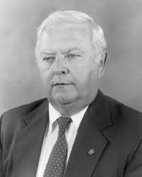 E. DeWitt McCraw obituary