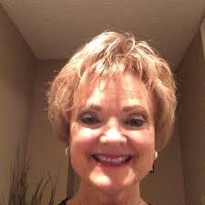 Lori Moorman's Instagram, Twitter & Facebook