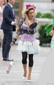 Déguisements et articles de fête pas cher : Le Look 80 S Comment Assurer Lors D Une Soiree A Theme Lou