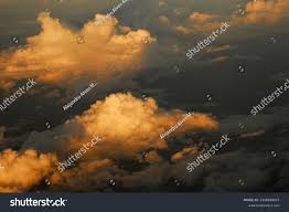 7,242 imágenes de Cumulus nimbus clouds - Imágenes, fotos y vectores de  stock | Shutterstock