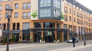 Compare reviews, photos, & availability w/ travelocity. Aus Holiday Inn Wird First Inn Zwickau Tv Westsachsen