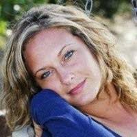 Amanda Slack's Instagram, Twitter & Facebook