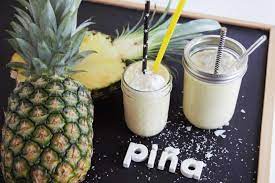 Während der urlaubssession zum spring break 1987, wurde in fort lauderdale, florida ein wettbewerb ausgeschrieben, der darauf abzielte einen cocktail mit pfirsichlikör zu kreieren. Pina Colada Mocktail Vegan Frau Janik