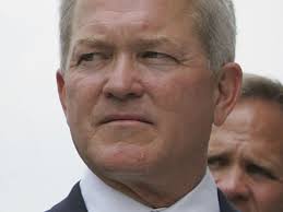 Disgraced ex-rep Mark Foley doesn't 'slam a door' to running again