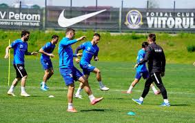 All scores of the played games, home and away stats, standings table. NoutÄÈi Clasamente EchipÄ Fc Viitorul