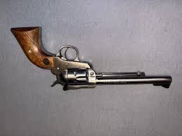 Kansas gun trader.Buy,sell or trade.