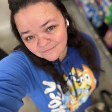 I'm not a regular mom, I'm a ✨Bluey✨ mom 😍❤️