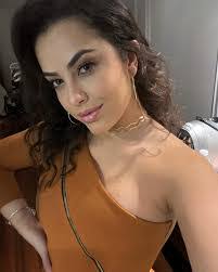 Paula Greco's Instagram, Twitter & Facebook