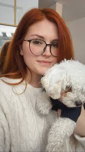 Taking advantage of the light with my Bernstein bear. Isn't she a Bernstein  bear!?🐻