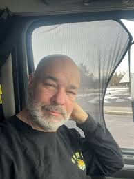 I need some insight: Do truly healthy people ever say "I'm not much of a  talker, so I'm really glad you're so talkative..." or is that just a tool  for manipulation and