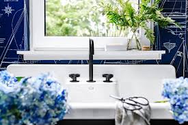 When a larger basin is required for cleaning up messes, bathing the dogs, washing up after gardening, or changing the oil in your car, a utility sink is exactly what you need. How To Select A Laundry Room Sink Hgtv