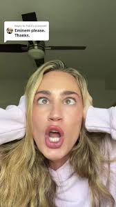 Eminem Lyrics Analysis: Dive into Controversial and Captivating Storytelling