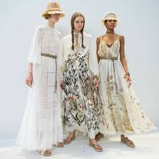 Η αποθέωση της ελλάδας μέσα από το fashion show. Dior To Fashion Show 8a Pragmatopoih8ei Sto Kallimarmaro Moda Eidhseis