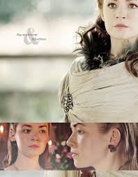 Asoiaf Fancast Sarah Bolger As Jeyne Poole All The Color Had Been Leached From Winterfell Until Only Sarah Bolger Black And White Books Actors Actresses