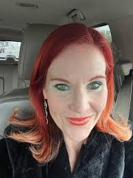 Emily Tatum's Instagram, Twitter & Facebook