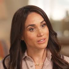 Meghan Markle's 'power gesture' which shows Prince Harry 'she's the boss'