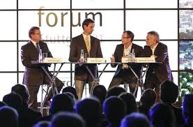 Tiefgarage lbbw p1, stuttgart die db bahnpark tiefgarage hauptbahnhof in stuttgart bietet ihnen individuelle und günstige parkmöglichkeiten. Wie Steht Es Um Stuttgart 21 Im Eventcenter Der Sparda Bank Am Hauptbahnhof Diskutieren Von Links Projektchef Manfred Leger Moderator Jorg Hamann Burgermeister Dirk Thurnau Und S 21 Sprecher Wolfgang Dietrich Stuttgarter Nachrichten