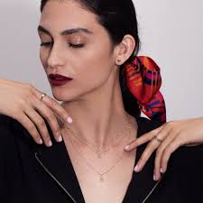 Gold necklace designed with a Star of David pendant encrusted with diamonds