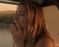 This week, ceo john donahoe conducted his quarterly. Madelyn Cline 16 Facts About The Outer Banks Star You Should Know Popbuzz