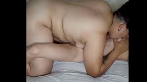 زوجي يعتقد أنها صديقة لكني أحب فرك كسها معها ، إنها عاهرة مغربية i love to  lick her pussy