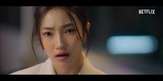 Noh Jung-eui hides a secret in Netflix's Hierarchy » Dramabeans