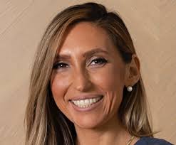 Pandemic Woes: Professionals Struggling as Lines Between Home and Office  Become Blurred