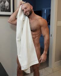 Ken Clarke Archives - Nude Men, Nude Male Models, Gay Selfies & Gay Porn